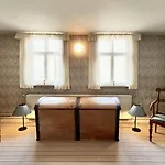 Historic From 1848 Vakantiehuis *