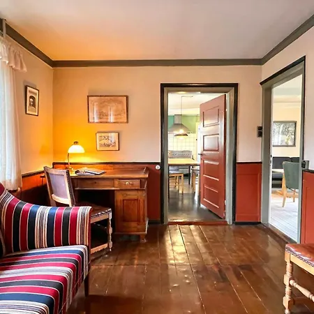 Historic From 1848 Holiday home